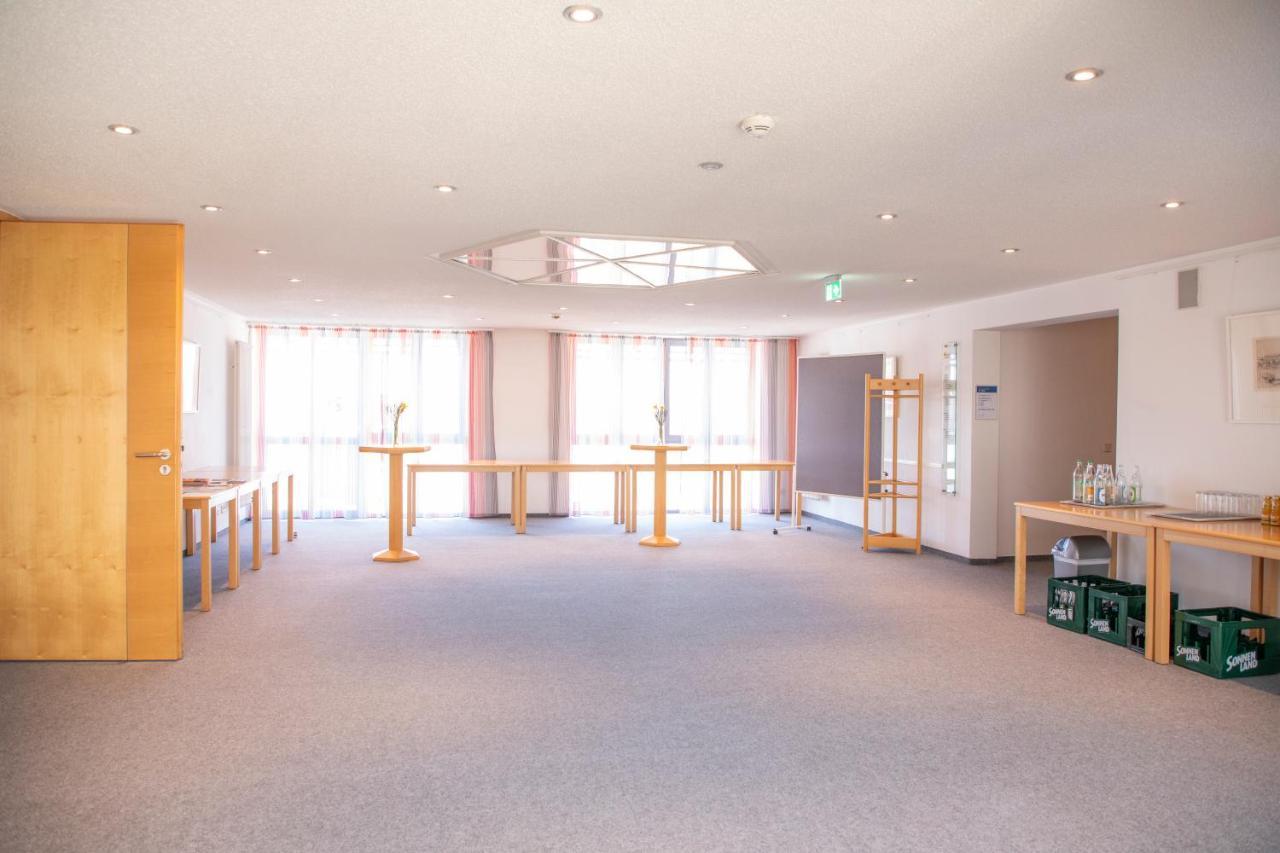 Spectrum Kirche Exerzitien-Und Bildungshaus Auf Mariahilf Passau Buitenkant foto