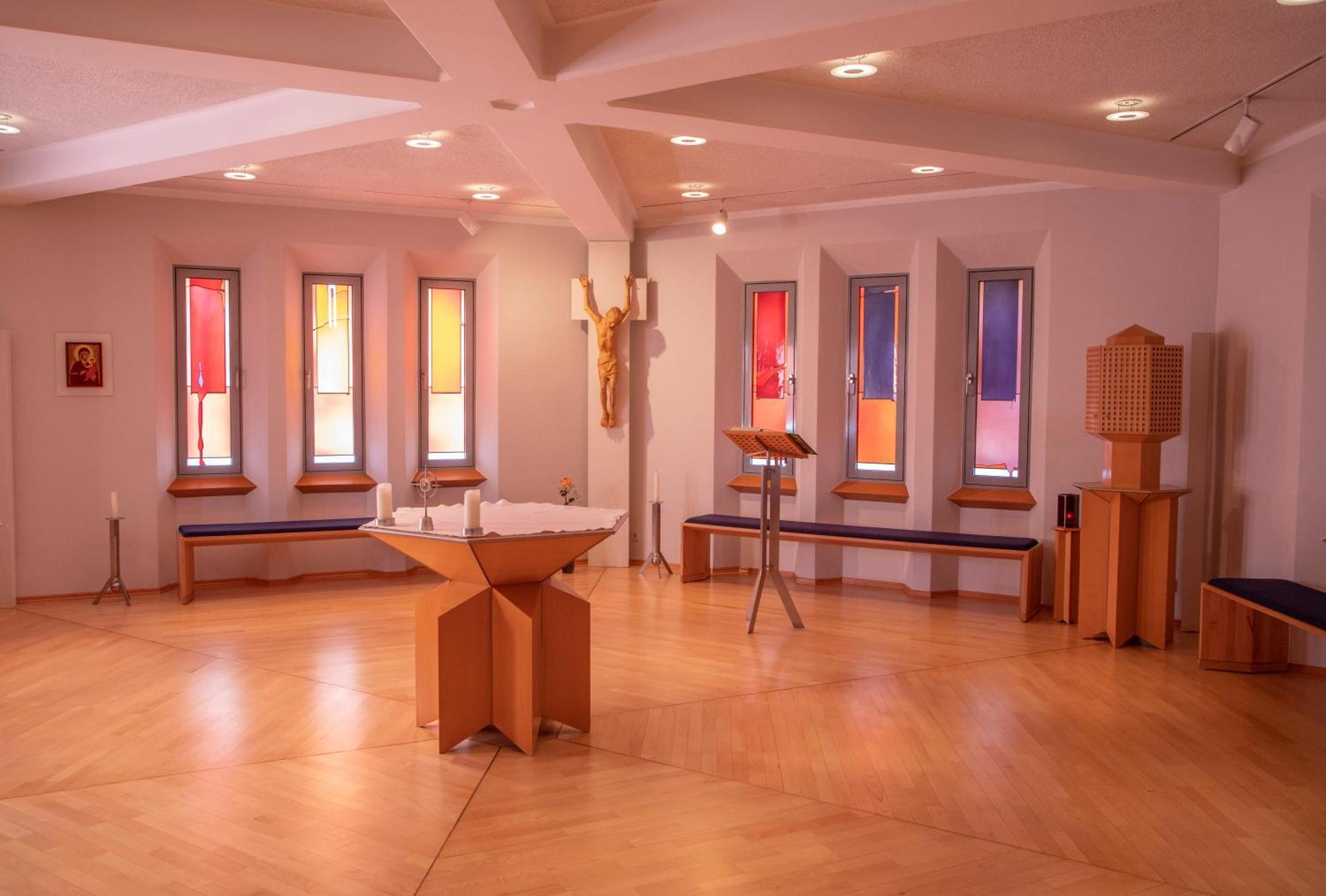 Spectrum Kirche Exerzitien-Und Bildungshaus Auf Mariahilf Passau Buitenkant foto
